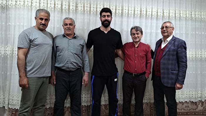 خانواده رضا حسن زاده