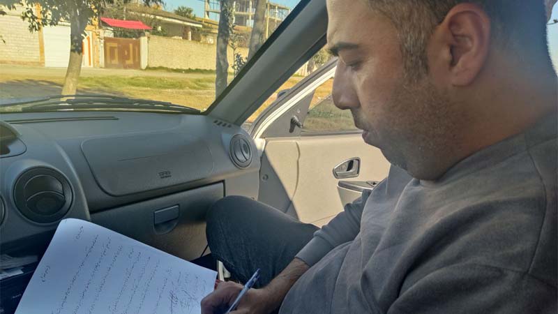 دیدار مسئول انجمن نجات گلستان با خانواده علی اکبر هاشمی