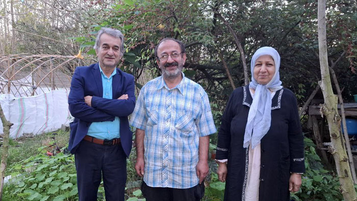 خانواده علی اصغر حاتم 