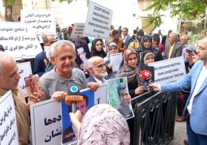 درخواستهای خانواده های انجمن نجات از مقامات دولت آلبانی