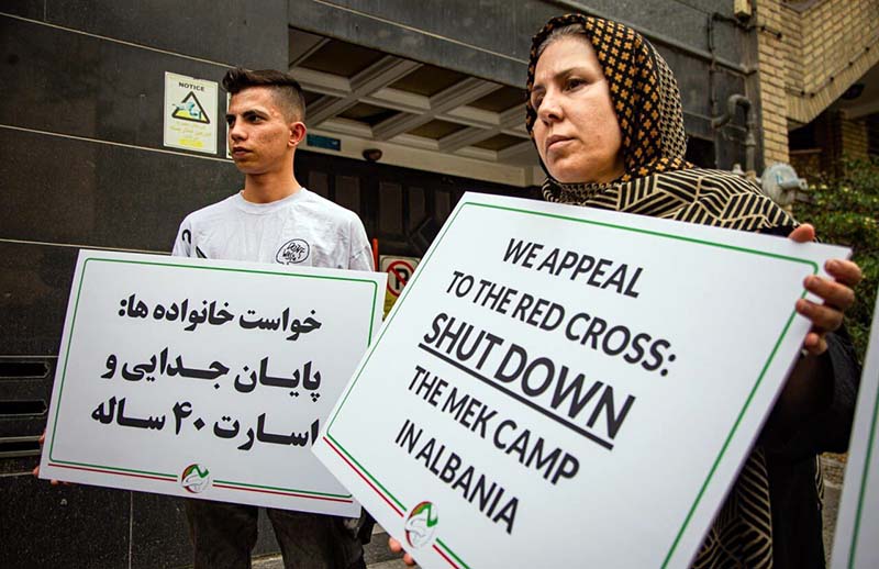 خواسته اعضای انجمن نجات از صلیب سرخ