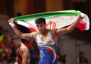 برق مدال های خوش رنگ کشتی گیران ایرانی در مقابل دیدگان بی فروغ فرقه رجوی