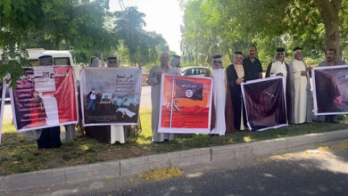 تجمع اعتراضی در مقابل سفارت فرانسه در بغداد