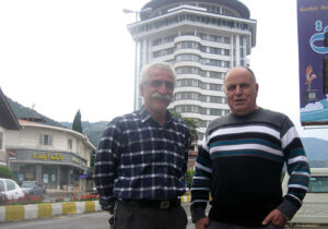 نامه بهروز جنت صادقی به برادرانش بهمن، سیروس و مختار در کمپ مجاهدین خلق