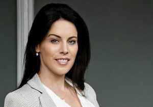 عذرخواهی نماینده مجلس ایرلند بخاطر حضور در کنفرانس مجاهدین خلق