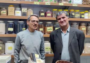 دیدار سال نو انجمن نجات با خانواده مجتبی کرمی افضل