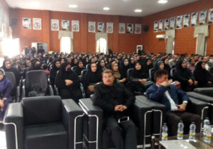 حضور اعضای انجمن نجات خوزستان در جمع فرهنگیان و دانش آموزان شهر باغملک