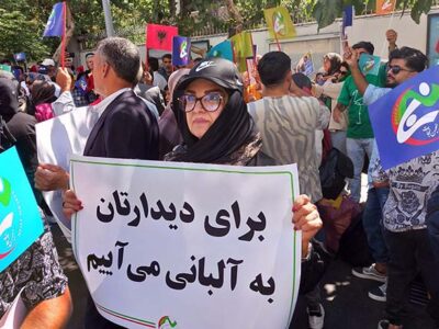 مبارزه خانواده ها با محدودیت های آزاردهنده رهبران مجاهدین خلق