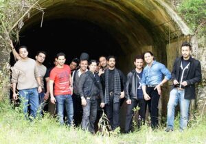 صدای جدا شدگان در مقابل صدای سوت و کف برای اعتراف های اجباری در اشرف ۳