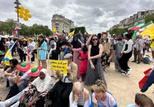 تجمع گرسنگان و سوته دلان در گردهمایی مجاهدین خلق