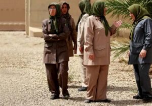 کاری که فرقه رجوی با زنان و مادران کرد