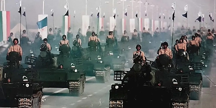 رژه ای برای مهار بحران های درونی همراه با قدرت نمایی دروغین – قسمت پایانی