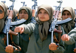 زنان عضو تشکیلات مجاهدین از همه چیز محروم هستند – قسمت آخر