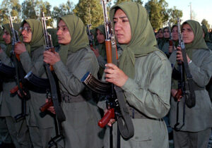 نگاهی اجمالی به همه زنان یک خانواده مجاهد به مناسبت روز جهانی زن