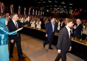 درخواست مریم رجوی در دیدار با مایک پمپئو