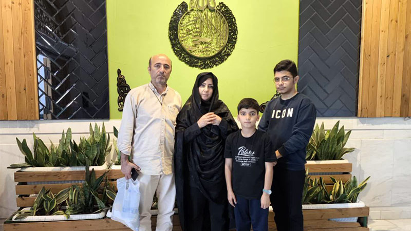 همراه با عزیزانم در جوار امام رئوف