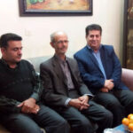 دیدار اعضای انجمن نجات خوزستان با خانواده محمدعلی محتسبی از اسیران ذهنی فرقه رجوی
