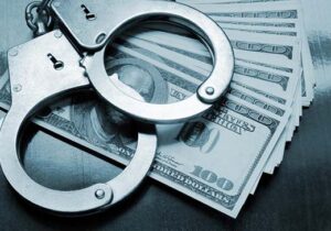 مطبوعات آلبانی: وارد کردن ارز به آلبانی برای اردوگاه سوم. چه کسی این پول ها را میدهد؟