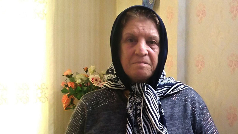 پیام تبریک سال نو صدیقه نجفی به فرزندش محمد جعفر نجفی در کمپ آلبانی