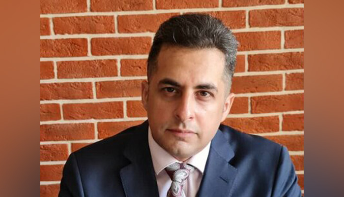 رضا نصری، کارشناس ارشد حقوق بین الملل