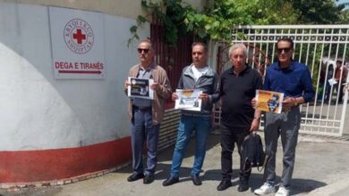 آکسیون انجمن نجات آلبانی به مناسبت روز صلیب سرخ جهانی