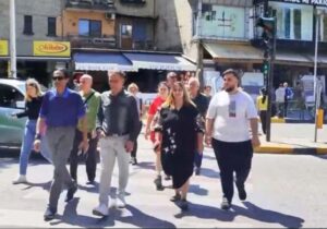 واکنش ها به خبر “می بایست مانع . . . می شدید”