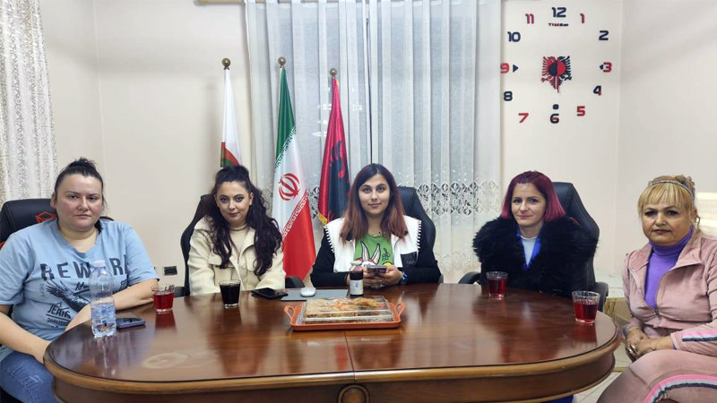 نشست تشکل بانوان انجمن نجات آلبانی در آغاز سال جدید میلادی