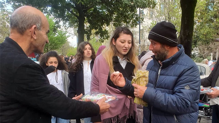 انجمن نجات آلبانی در جشن عید فطر