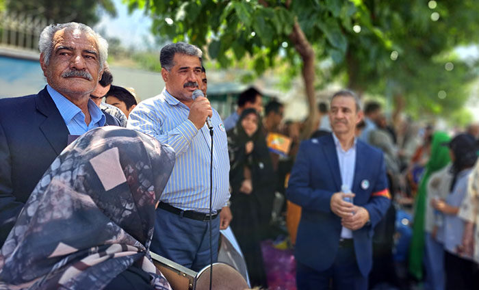 خانواده های گیلانی مقابل سفارت ترکیه