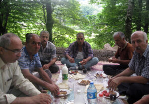 رجوی راه گریزی از ریزش نیرو از مناسباتش ندارد – قسمت پایانی