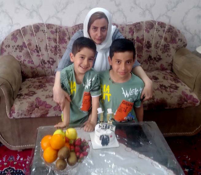 سمانه نوری دختر حمیدرضا نوری اسیر در کمپ مجاهدین خلق