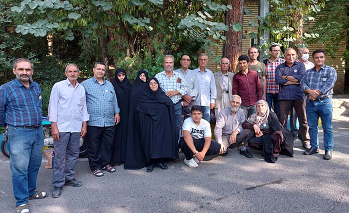 تجمع خانواده های آذبایجانی غربی مقابل سفارت ترکیه