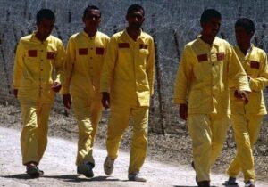 یک سال بعد از فروغ در پادگان اشرف