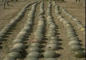 دروغهای تهوع آور فرقه رجوی در مورد اسرای جنگی