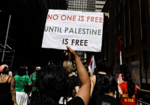 تا فلسطین آزاد نشود، هیچکس آزاد نخواهد شد