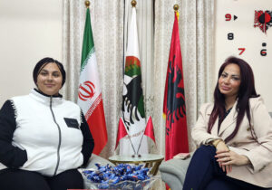 دیدار آربانا پریهانا با تشکل بانوان انجمن نجات آلبانی