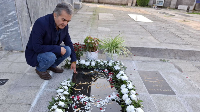 حضور مسئول انجمن نجات گیلان در مراسم چهلم مادر فرزان پورعابد