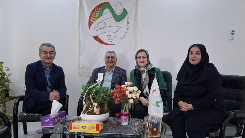 حضور خانواده اسماعیل پورحسن در دفتر جدید انجمن نجات گیلان