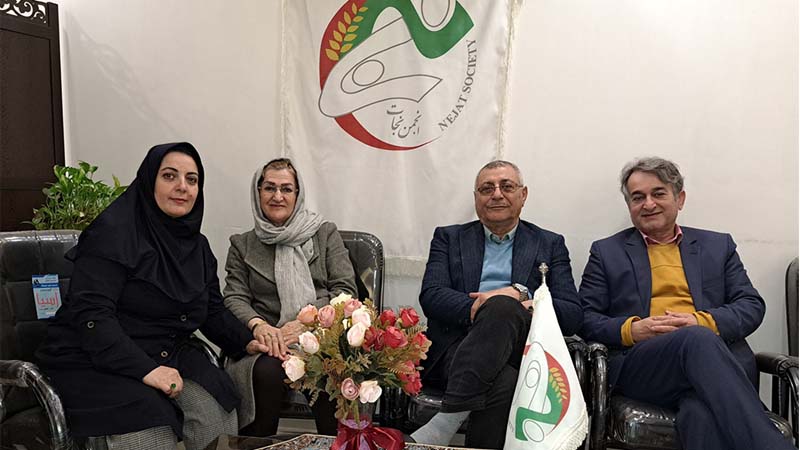 دیدار نوروزی اعضای انجمن نجات گیلان با خانواده اسماعیل پورحسن کویخی