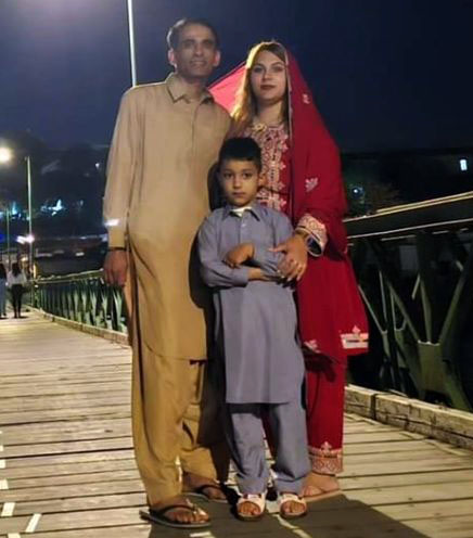 سرفراز رحیمی و همسرش اریسا