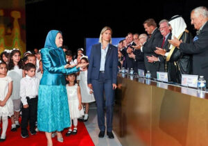 بررسی ۴ دهه رفتار دولت فرانسه با گروه مجاهدین خلق