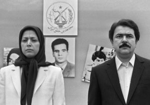 انقلاب‌ ایدئولوژیک یا بحران در خط مشی