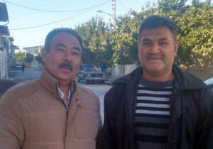 دیدار صمیمانه خانواده محمدتقی ریاحی با عبدالحمید رئوفیان