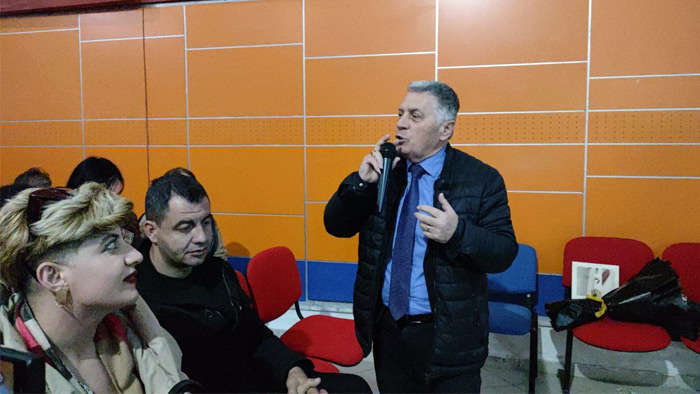 همایش انجمن نجات همراه با اکران مستند در شهرستان فییر در آلبانی 