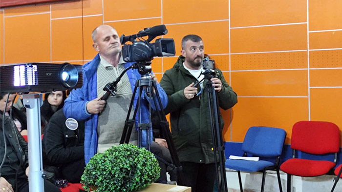 همایش انجمن نجات همراه با اکران مستند در شهرستان فییر در آلبانی 