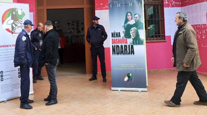 همایش انجمن نجات همراه با اکران مستند در شهرستان فییر در آلبانی 