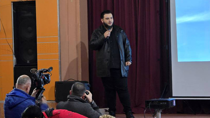 همایش انجمن نجات همراه با اکران مستند در شهرستان فییر در آلبانی 