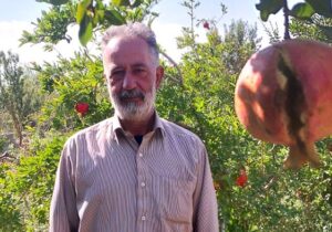 دیدار مسئول انجمن نجات سمنان با ابوالقاسم سعدالله