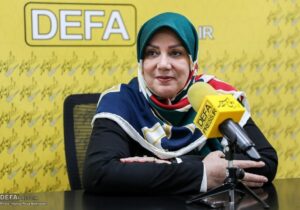 گفت‌و‌گوی جوان با منیژه صفی‌یاری که در ۱۷ سالگی قربانی بمب گذاری مجاهدین شد