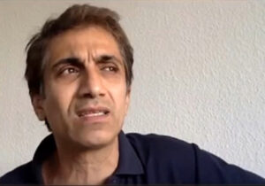 عدم وجود نگرش، بینش و تحلیل سیاسی در پشت تصمیمات مجاهدین